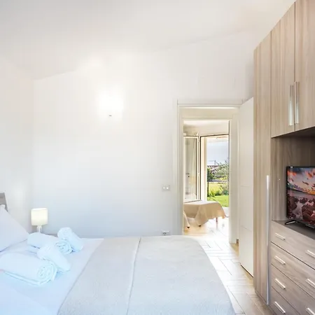 Li Junchi - Due Passi Dal Mare - Spazioso Giardino Holiday home Badesi