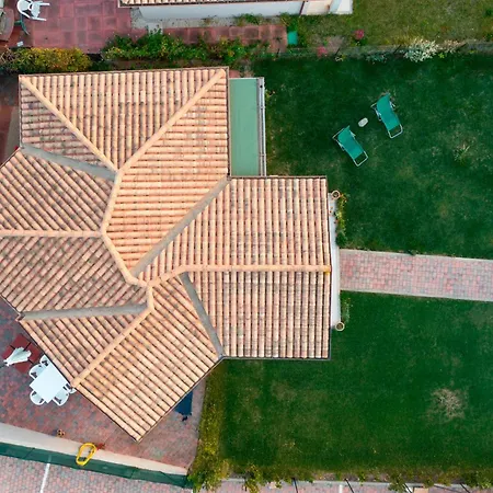 Li Junchi - Due Passi Dal Mare - Spazioso Giardino * באדזי